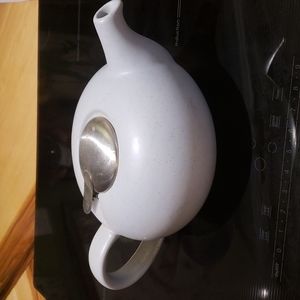 Pebble teapot by London pottery